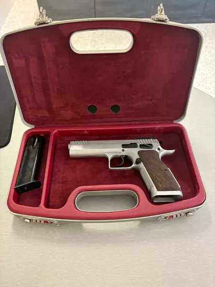 Tanfoglio Stock II 9x19 käytetty pistooli - Käytetyt pistoolit - 123450893 - 1